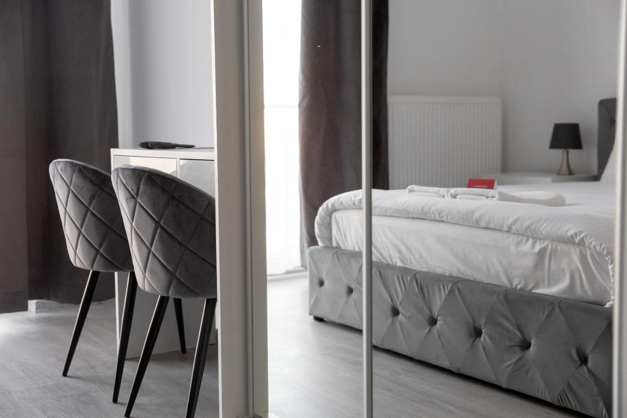 Wola Chic Butas Warsaw